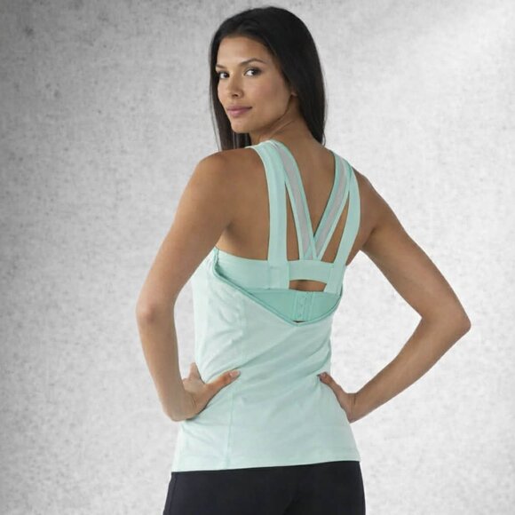 🎉2 FOR 1!!!🎉Cute Lululemon Super Sport Tank in Sea Mist & FREE Black Shorts - Picture 4 of 13